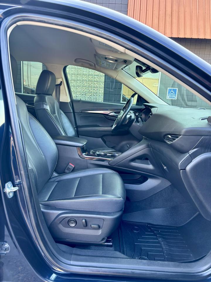 Buick Envision FWD 4dr Essence 2021
