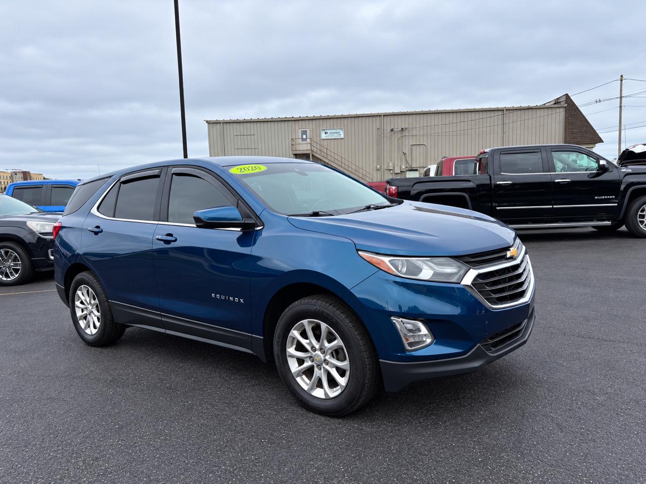 Chevrolet Equinox AWD 4dr LT w/1LT 2020