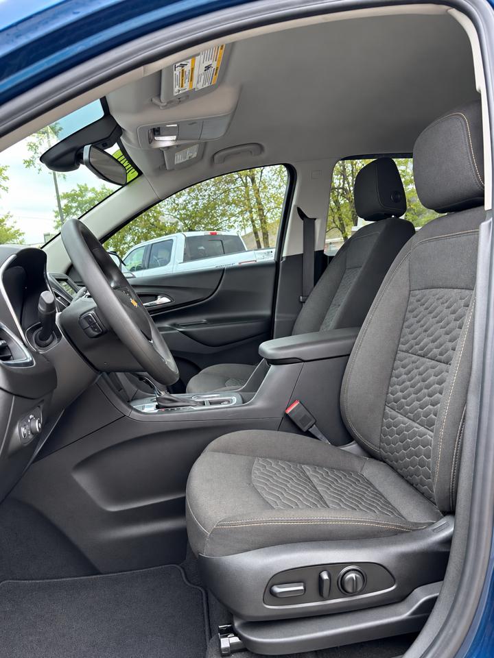 Chevrolet Equinox AWD 4dr LT w/1LT 2020