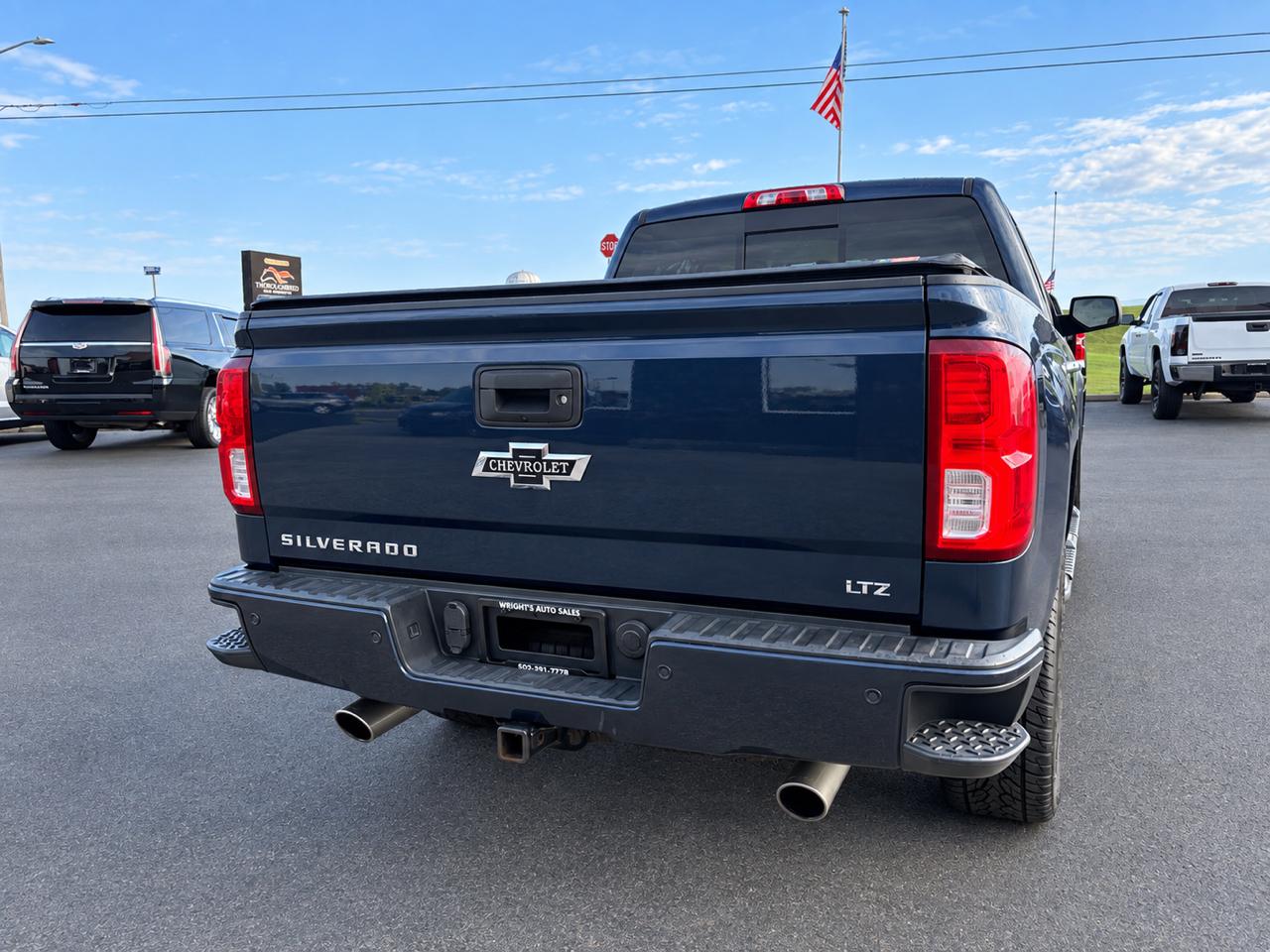 Chevrolet Silverado 1500 4WD Crew Cab 143.5" LTZ w/2LZ 2018