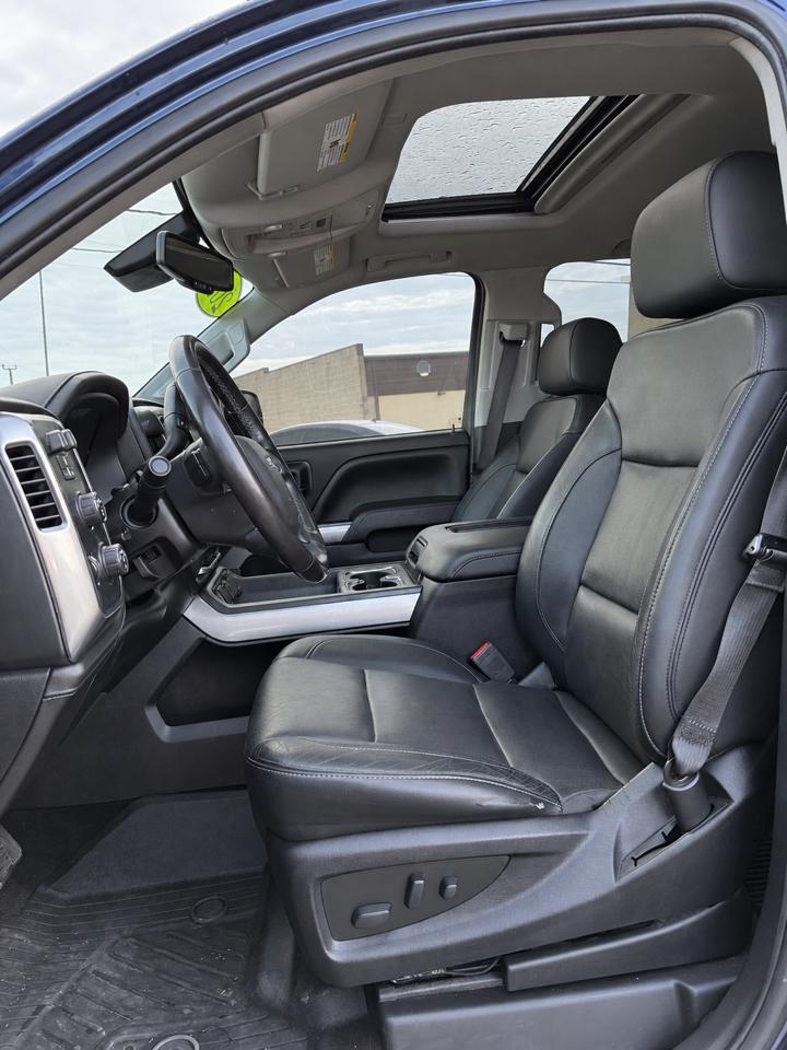 Chevrolet Silverado 1500 4WD Crew Cab 143.5" LTZ w/2LZ 2018