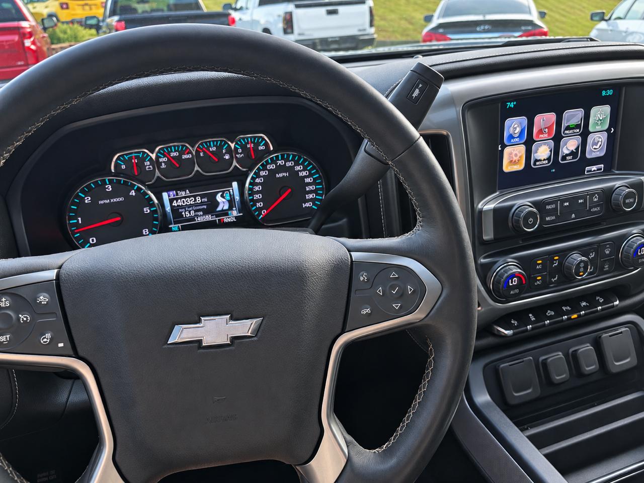 Chevrolet Silverado 1500 4WD Crew Cab 143.5" LTZ w/2LZ 2018