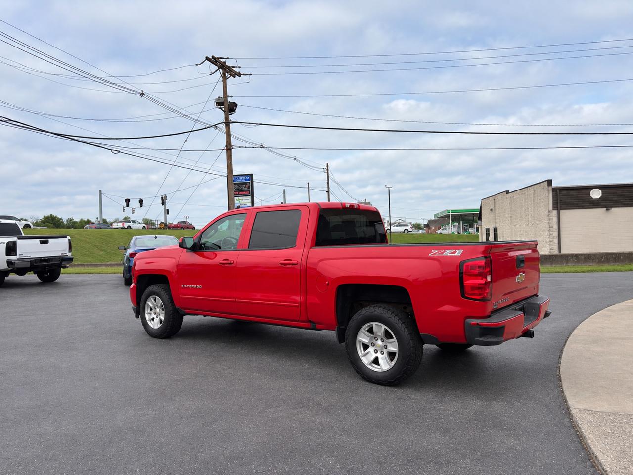 Chevrolet Silverado 1500 4WD Crew Cab 143.5" LT w/2LT 2016