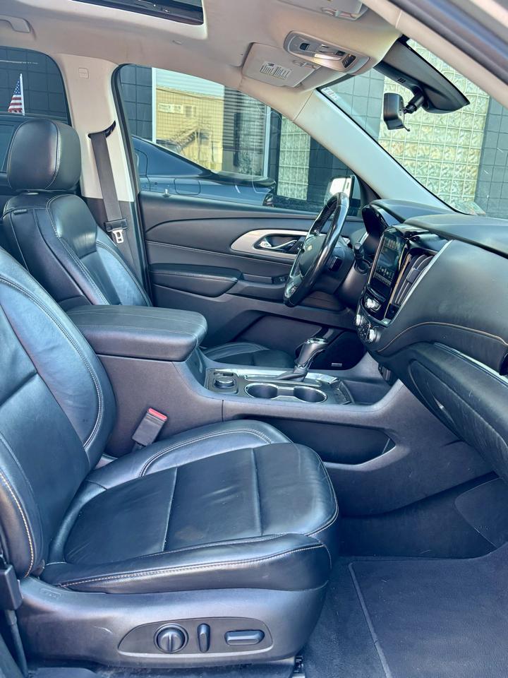 Chevrolet Traverse AWD 4dr LT Leather w/3LT 2018