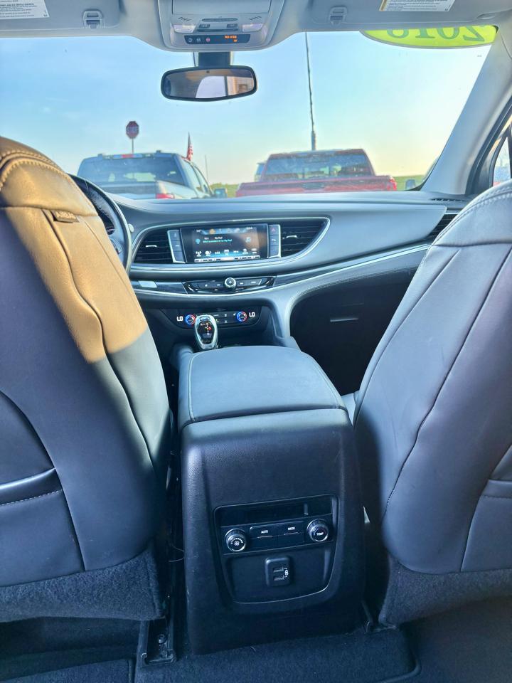 Buick Enclave AWD 4dr Leather 2018
