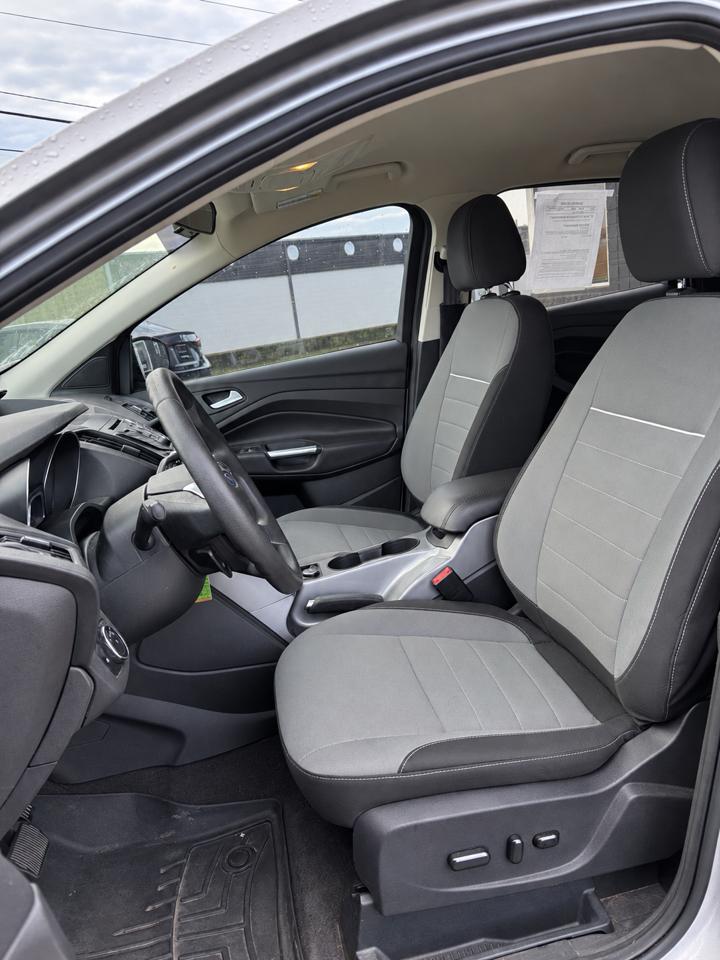 Ford Escape 4WD 4dr SE 2015