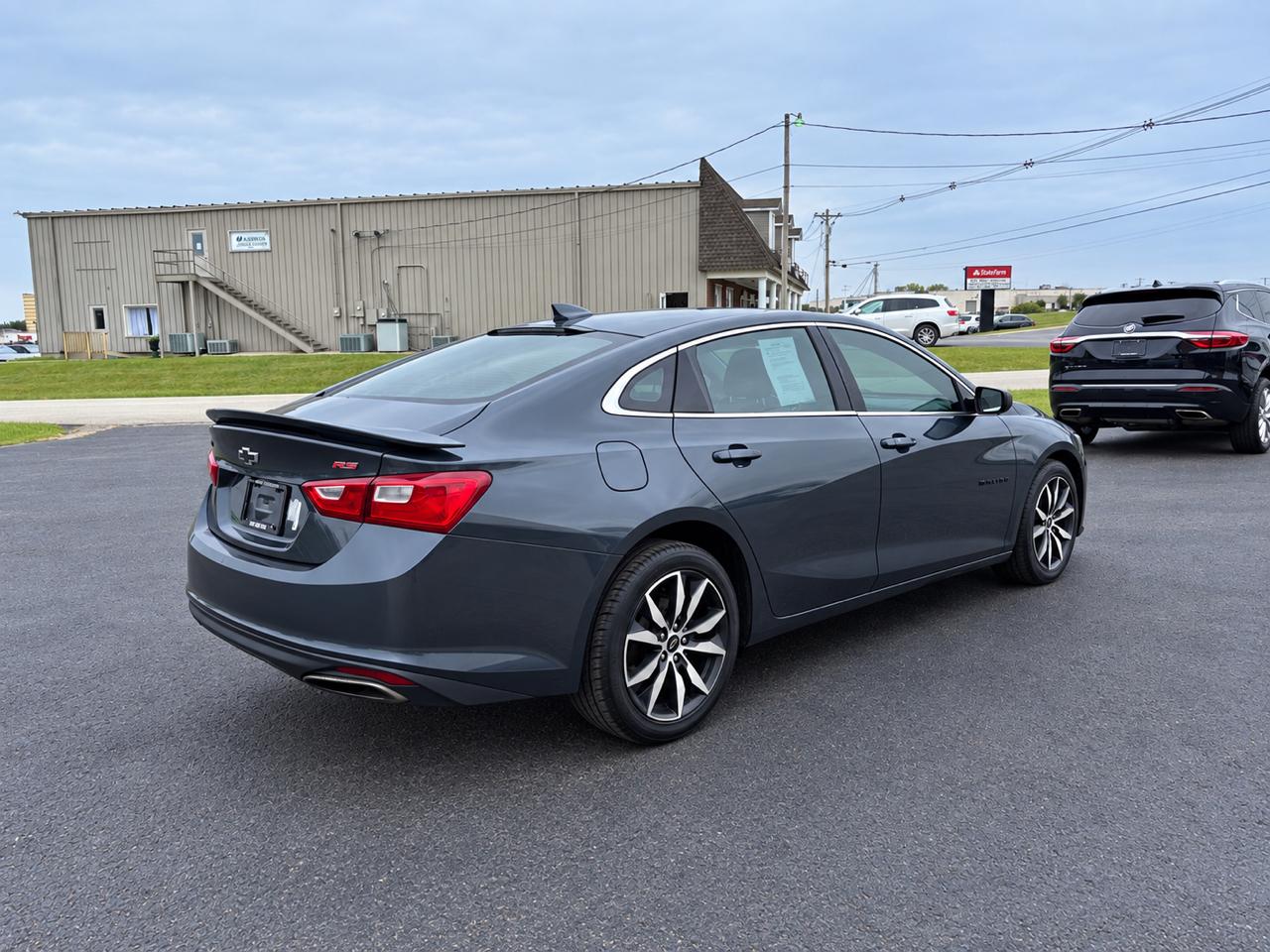 Chevrolet Malibu 4dr Sdn RS 2020