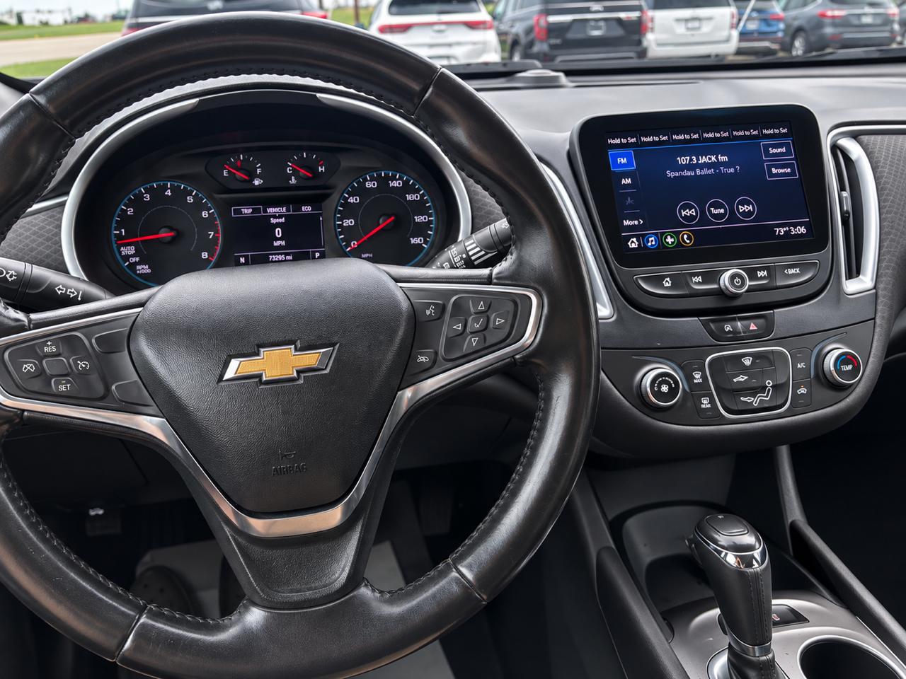 Chevrolet Malibu 4dr Sdn RS 2020