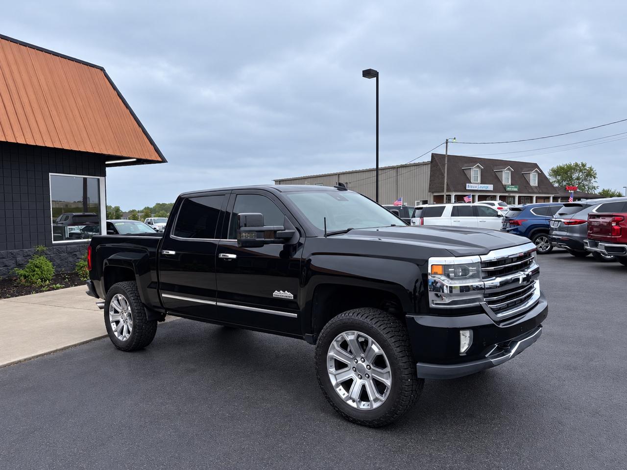 Chevrolet Silverado 1500 4WD Crew Cab 143.5" High Country 2016