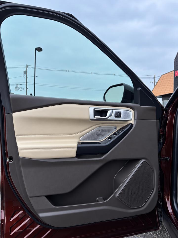 Ford Explorer Platinum 4WD 2020