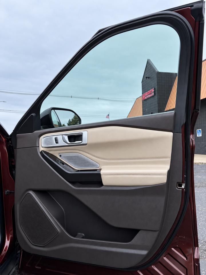 Ford Explorer Platinum 4WD 2020