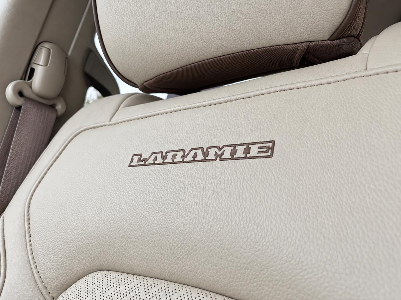 RAM 1500 Laramie 4x4 Crew Cab 5'7" Box 2019
