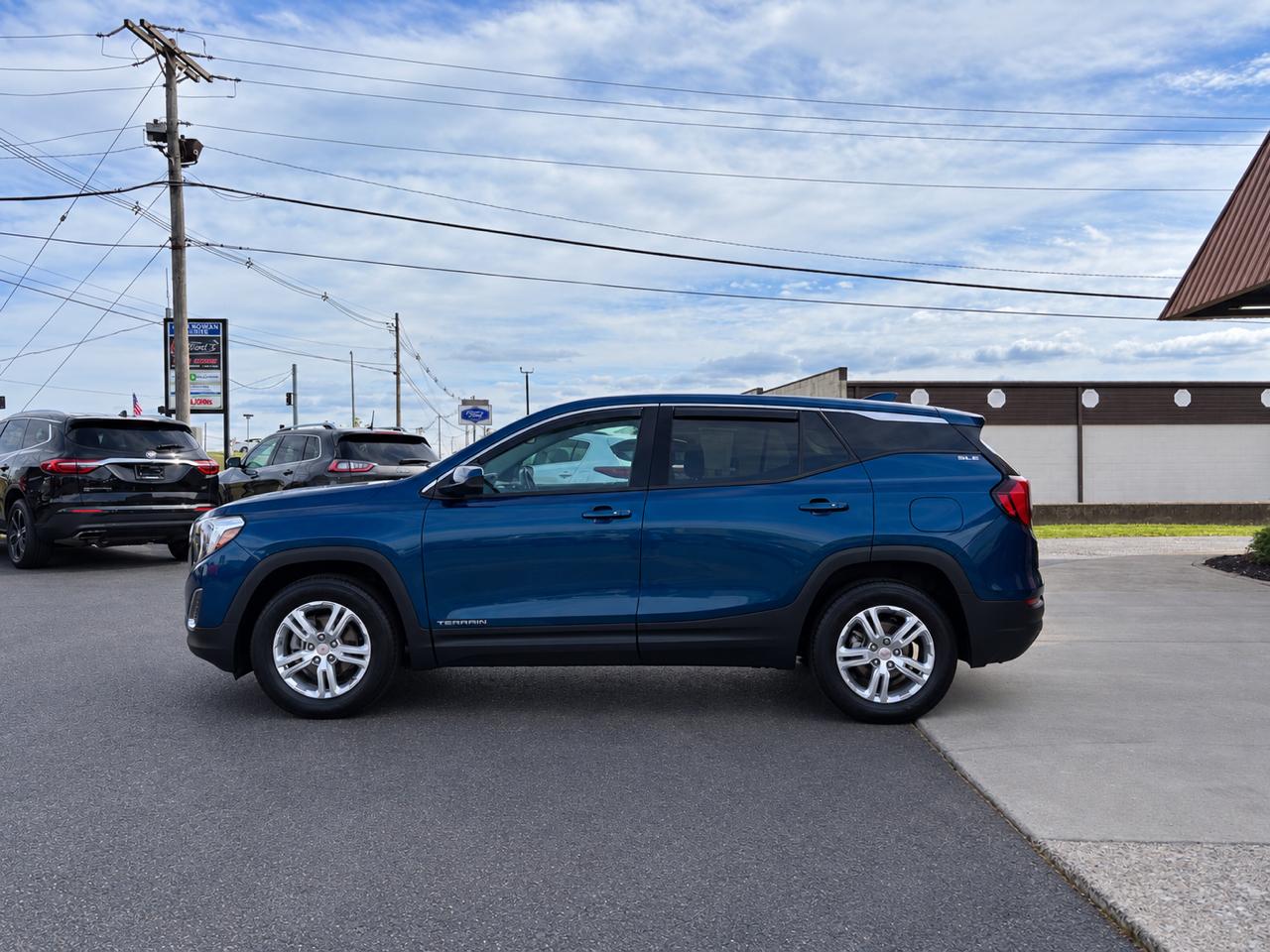 GMC Terrain FWD 4dr SLE 2020