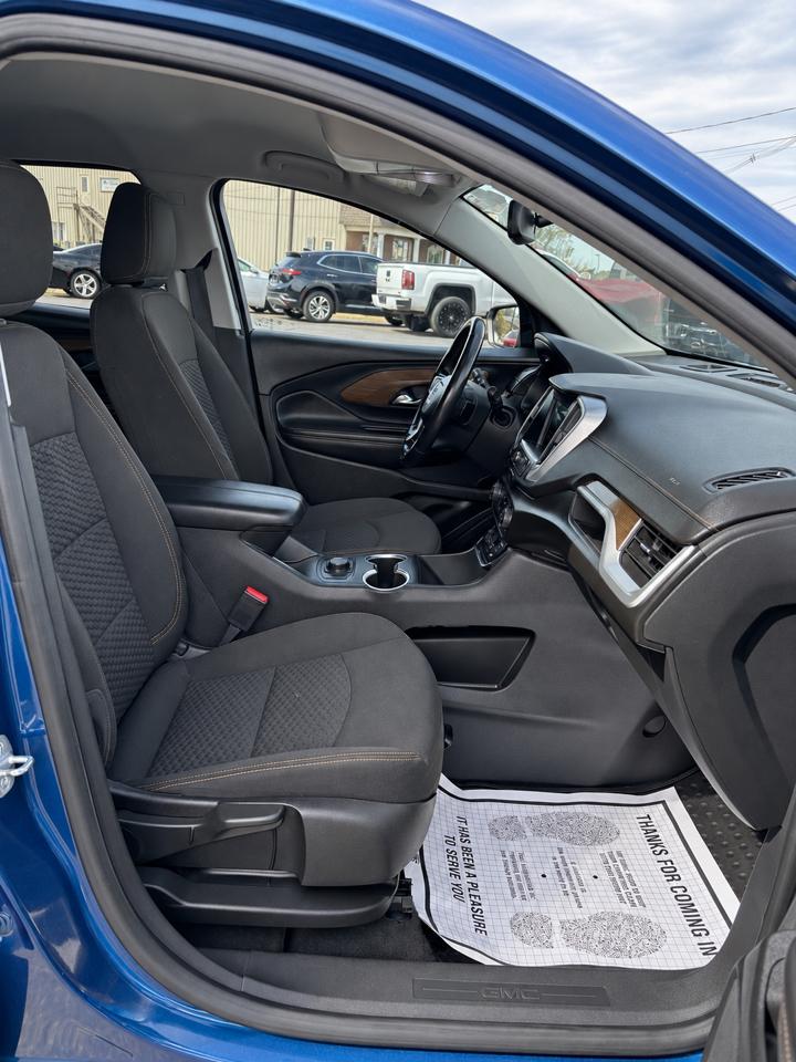 GMC Terrain FWD 4dr SLE 2020