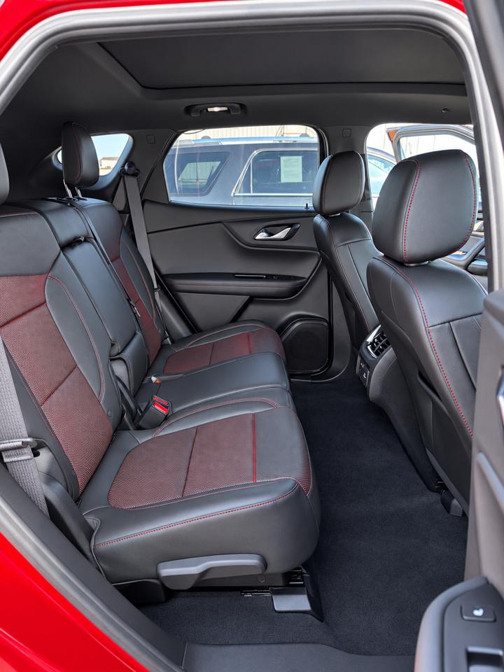 Chevrolet Blazer AWD 4dr RS 2020