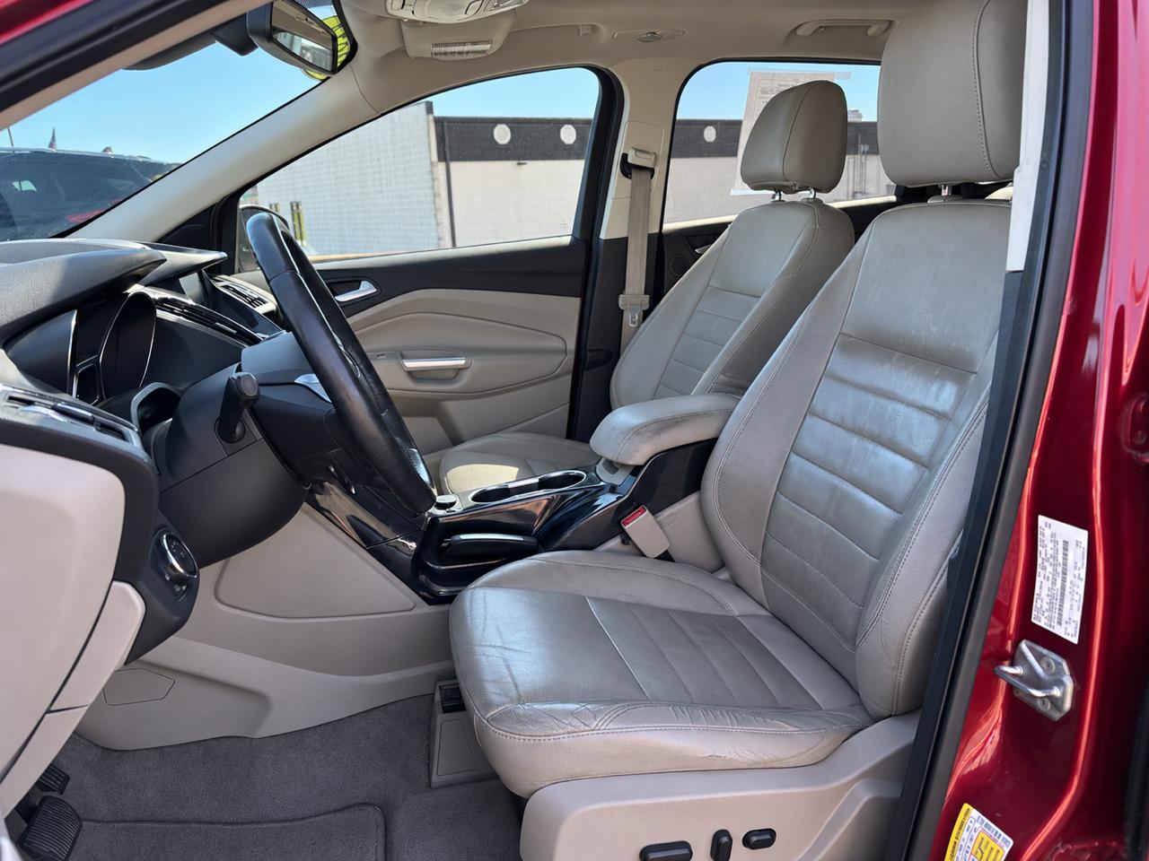 Ford Escape 4WD 4dr Titanium 2014