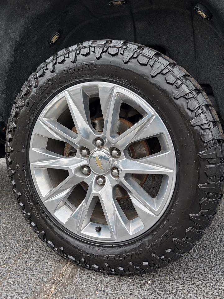 Chevrolet Silverado 1500 4WD Crew Cab 143.5" LTZ w/2LZ 2017