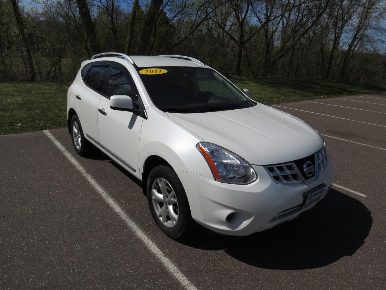 Nissan rogue 2011