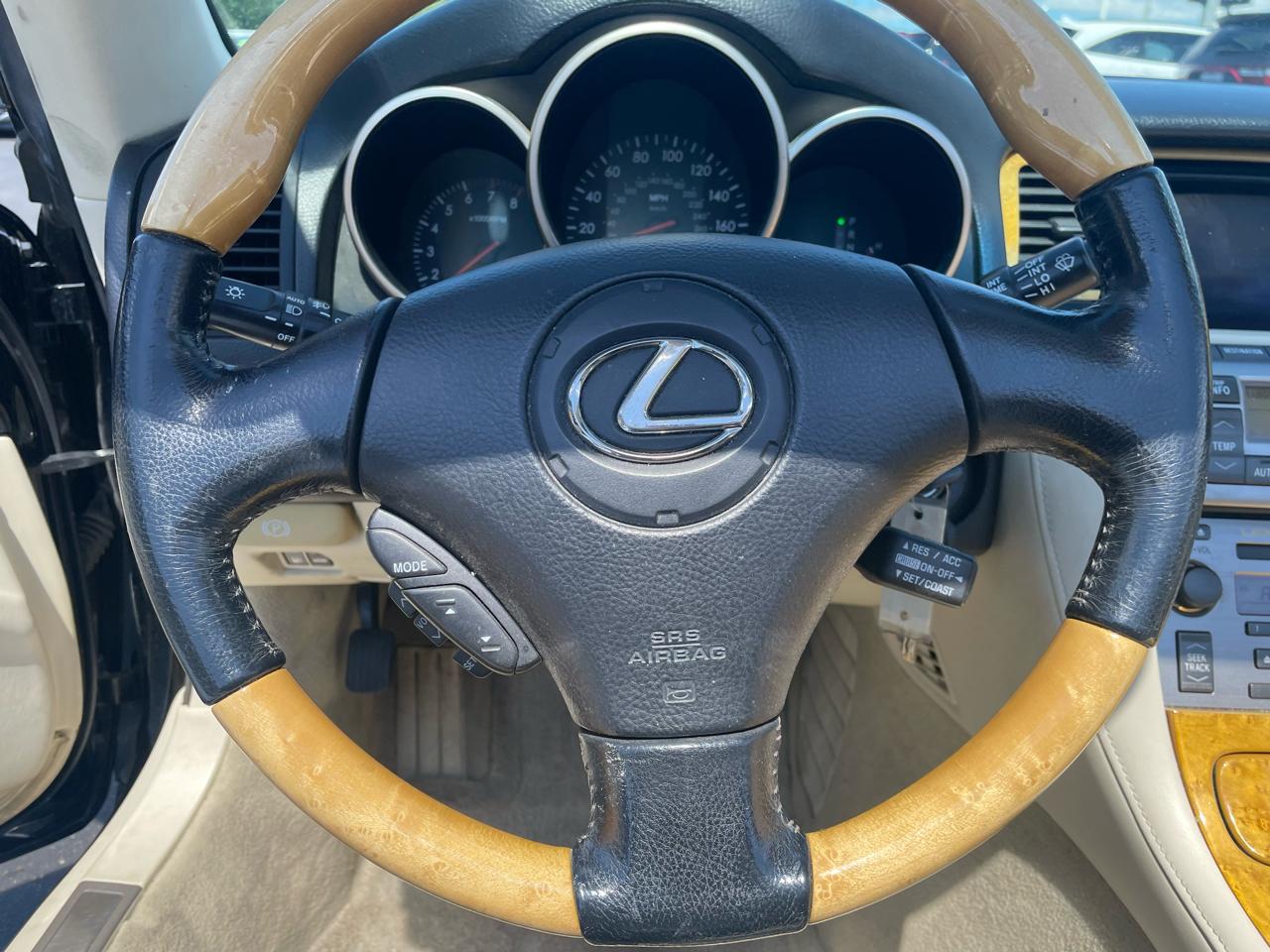 Lexus SC 430 2dr Convertible 2002
