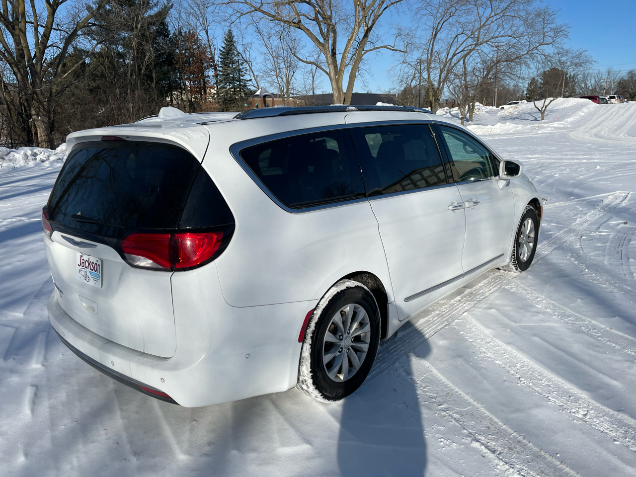 Chrysler Pacifica Touring L FWD 2019