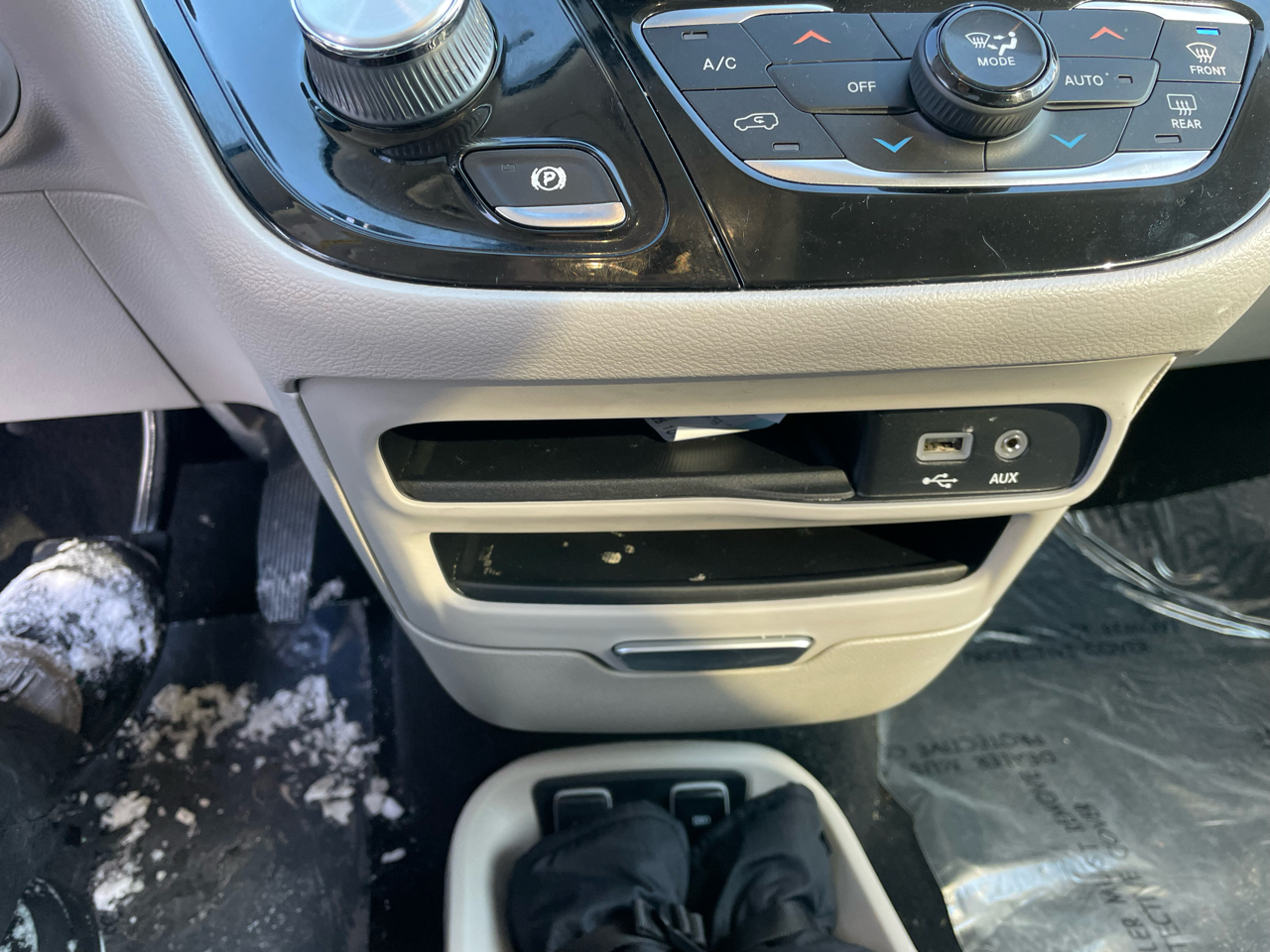 Chrysler Pacifica Touring L FWD 2019
