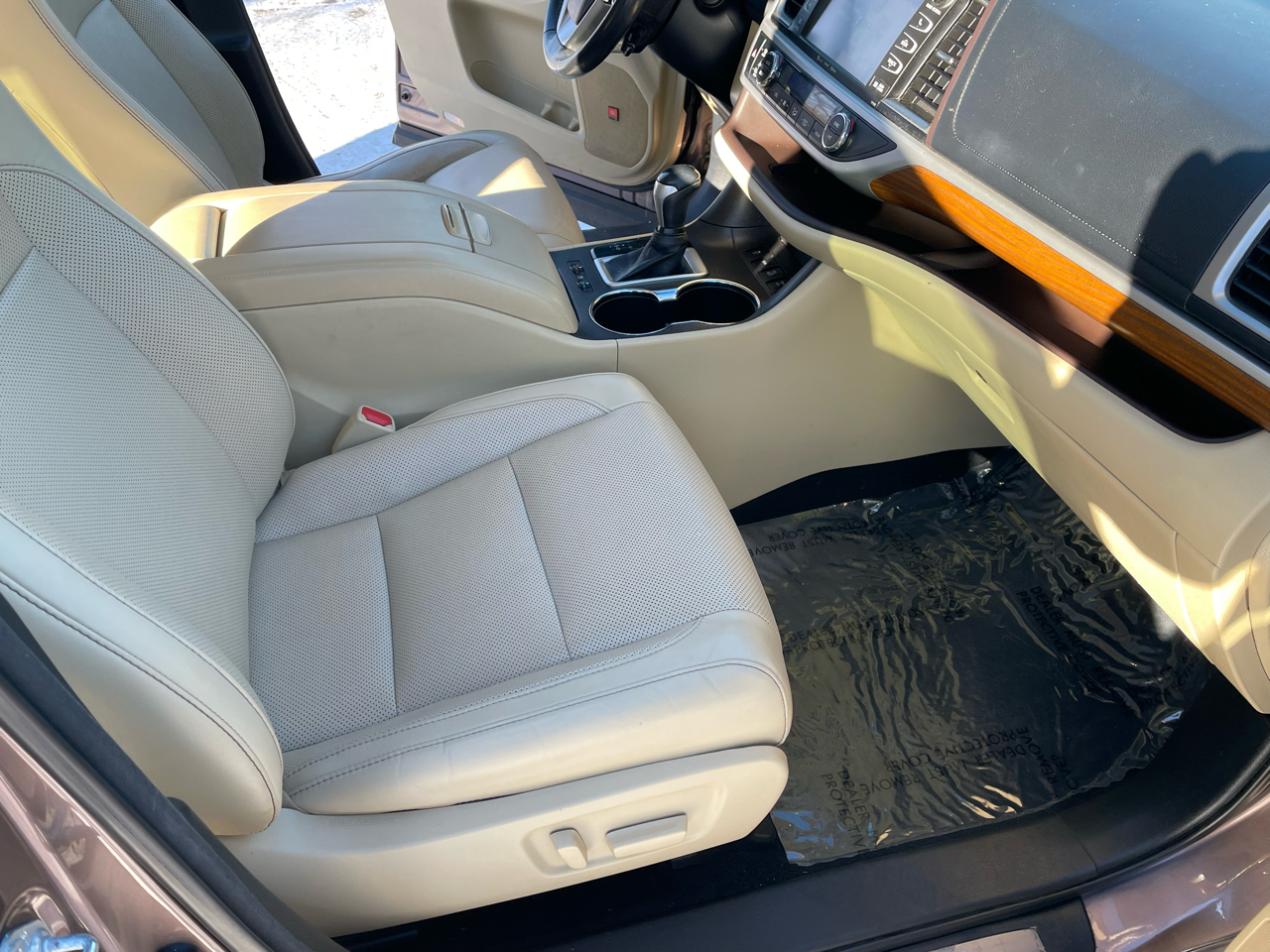 Toyota Highlander Limited V6 AWD (Natl) 2017