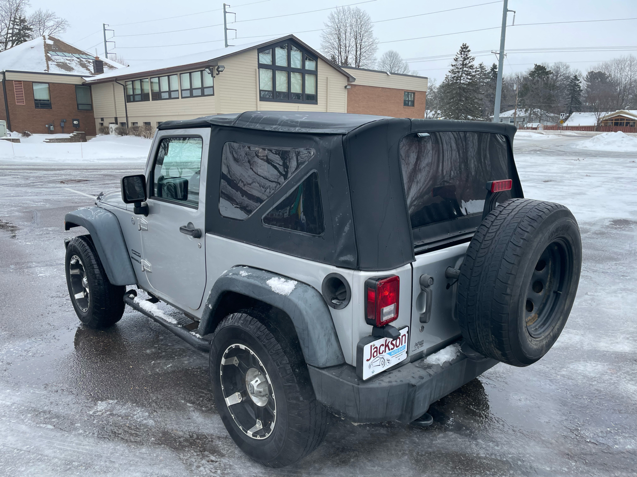 Jeep Wrangler 4WD 2dr Sport 2012
