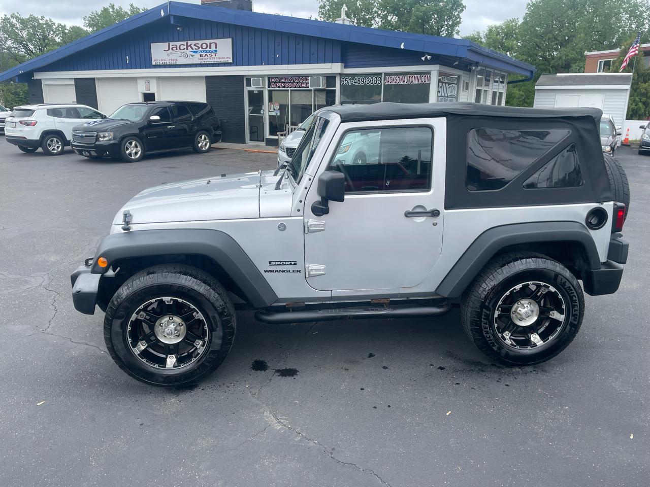 Jeep Wrangler 4WD 2dr Sport 2012