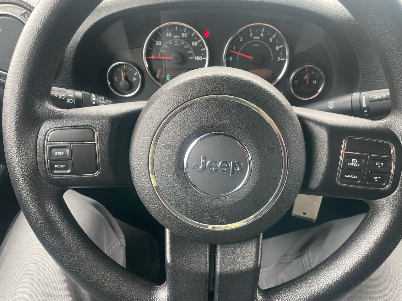 Jeep Wrangler 4WD 2dr Sport 2012