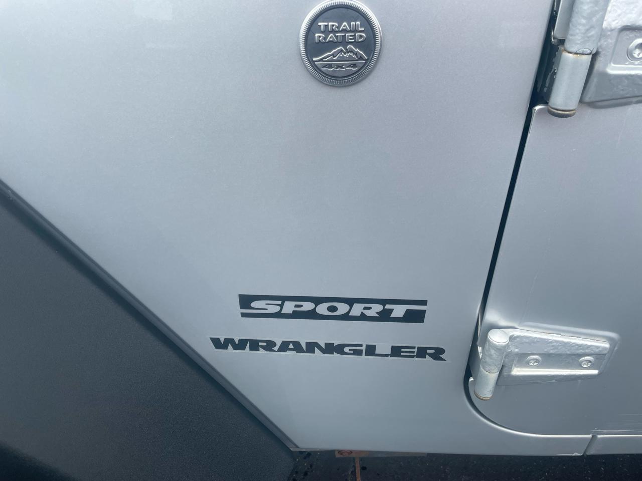 Jeep Wrangler 4WD 2dr Sport 2012