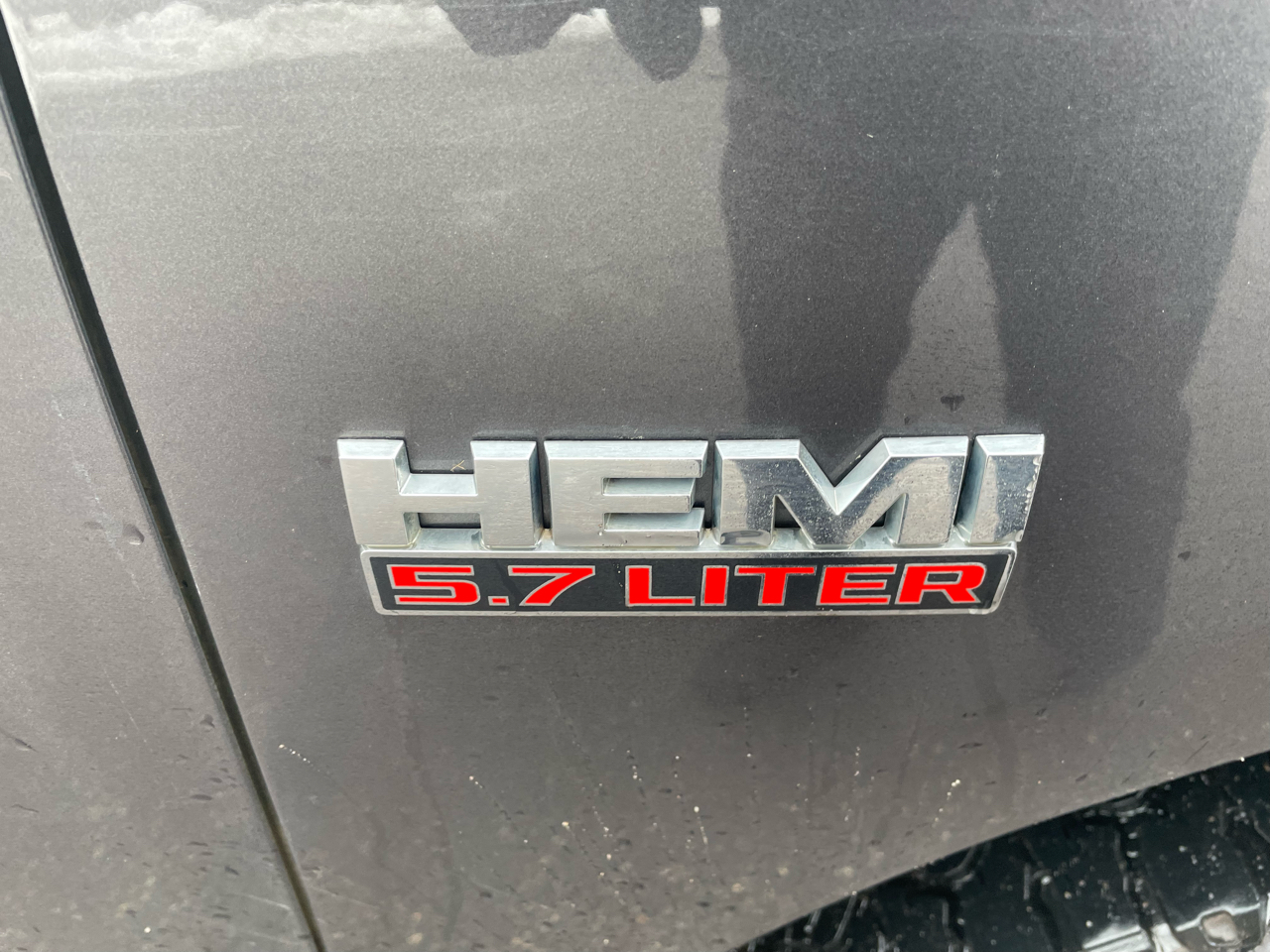 RAM 1500 Classic Tradesman 4x4 Crew Cab 5'7" Box 2019