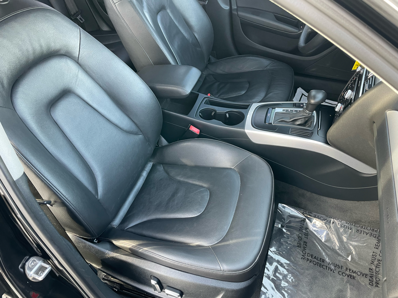 Audi A4 4dr Sdn Auto quattro 2.0T Premium 2014