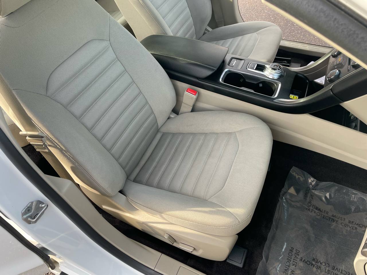 Ford Fusion SE FWD 2017