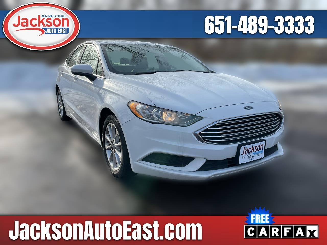 2017 Ford Fusion SE FWD