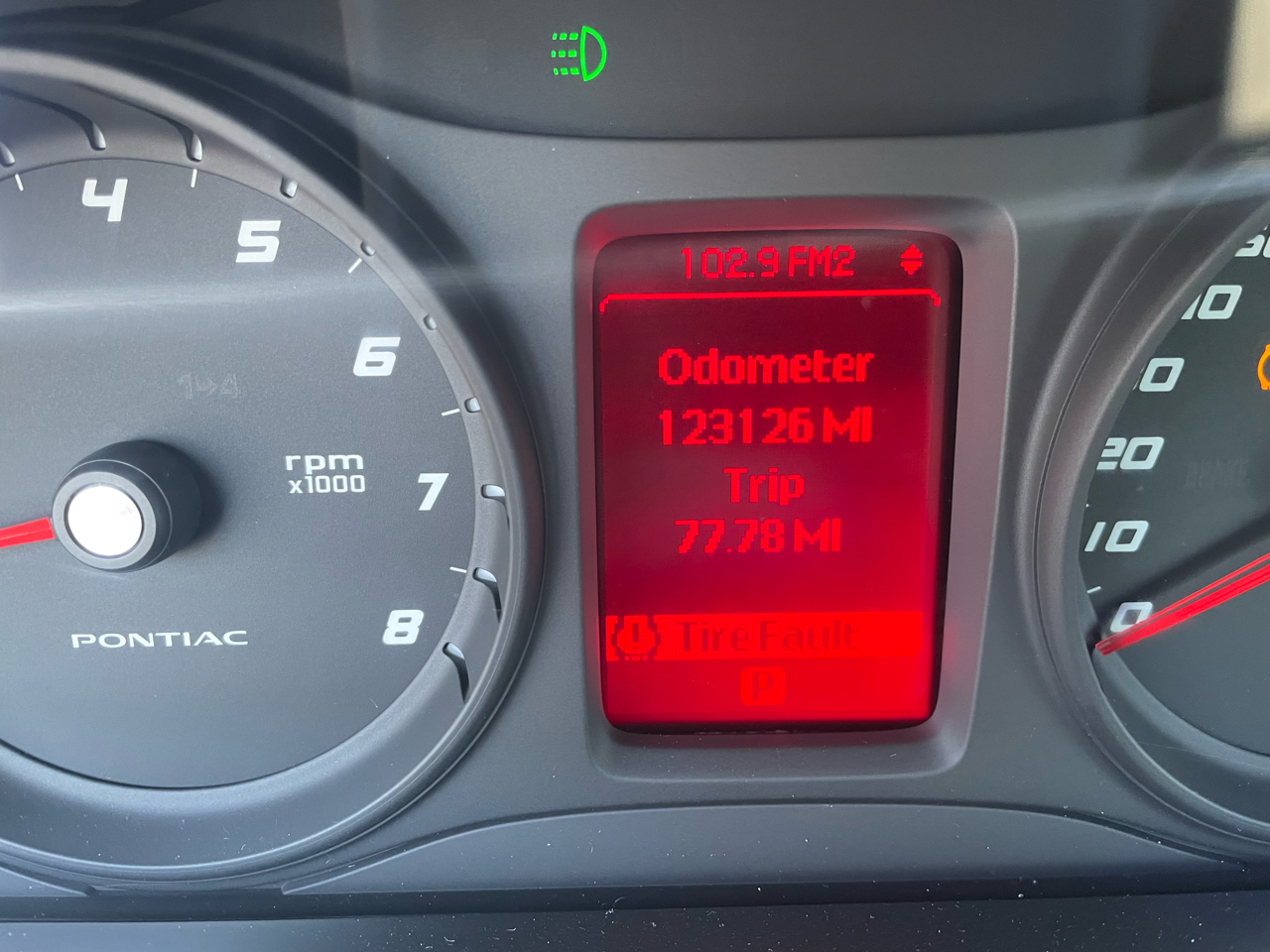 Pontiac G8 4dr Sdn 2008