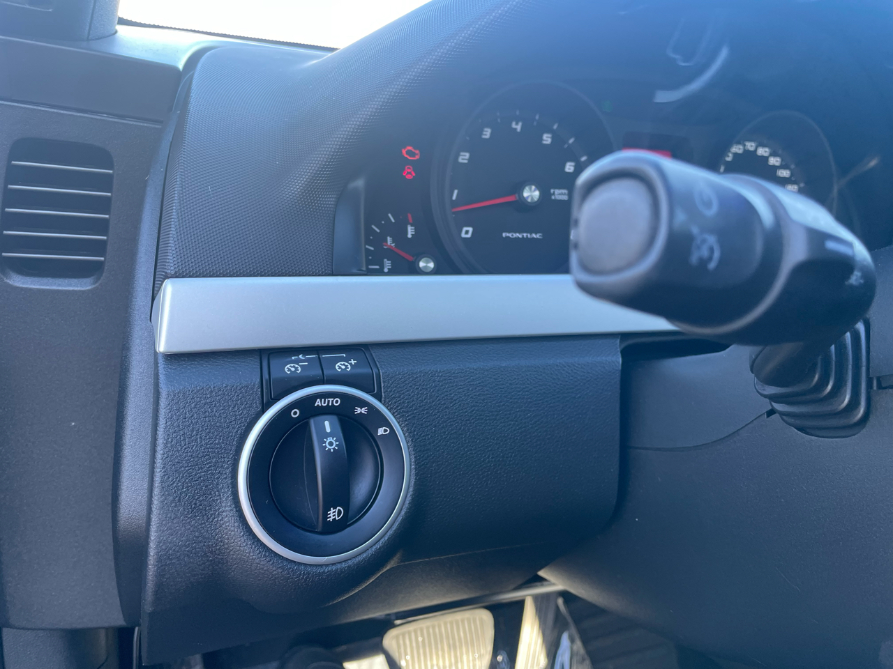 Pontiac G8 4dr Sdn 2008