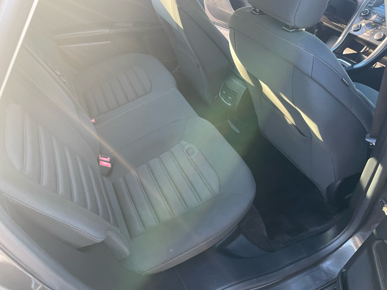 Ford Fusion SE FWD 2017 Ford Fusion SE FWD 2017