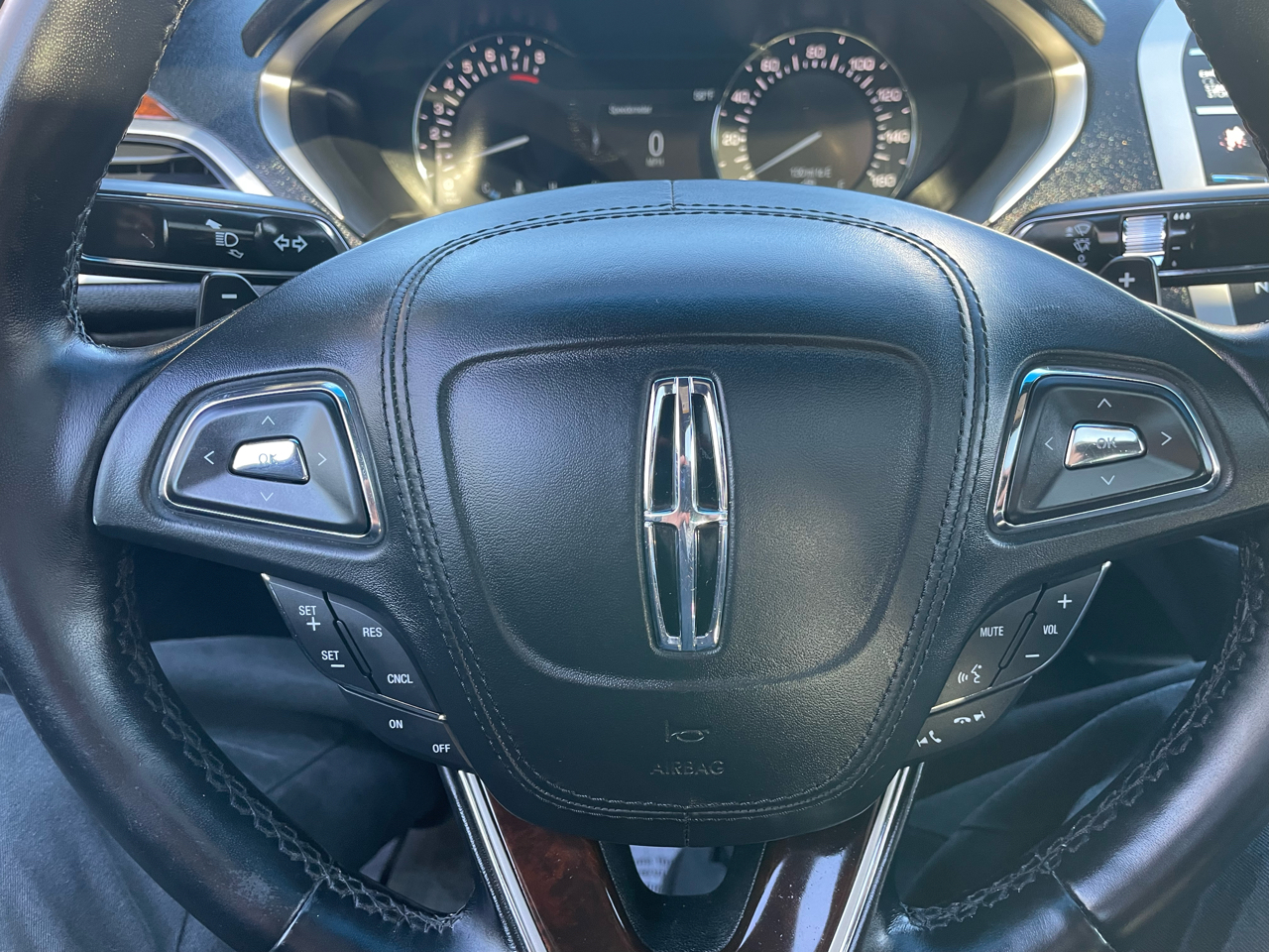 Lincoln MKZ Reserve AWD 2017 Lincoln MKZ Reserve AWD 2017