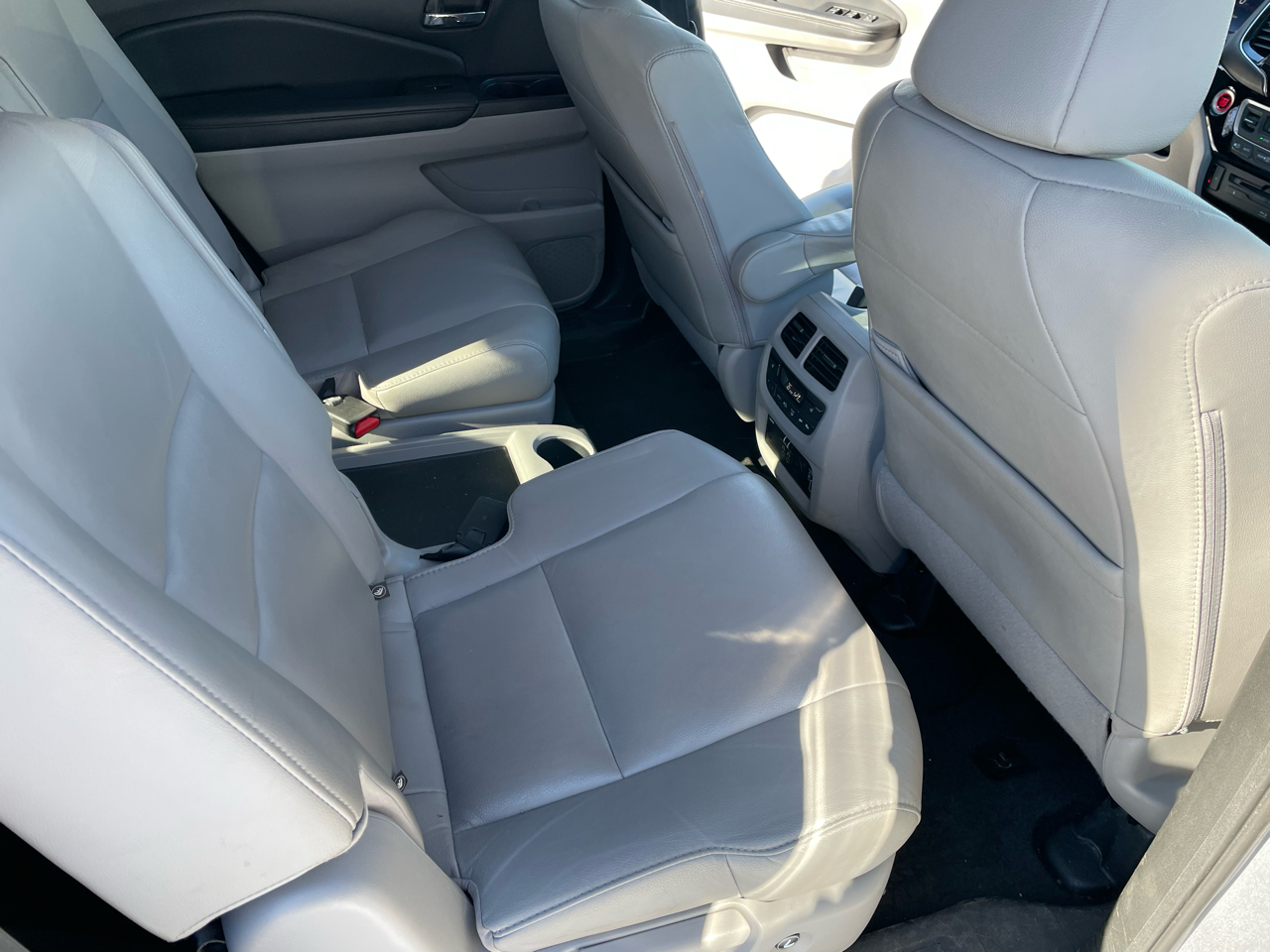 Honda Pilot Touring 7-Passenger 2WD 2020