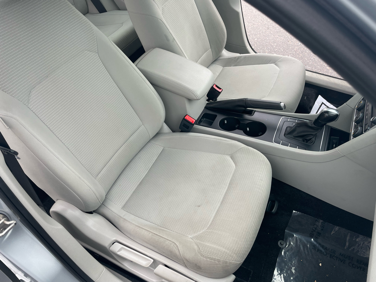 Volkswagen Passat 4dr Sdn 1.8T Auto S PZEV 2016