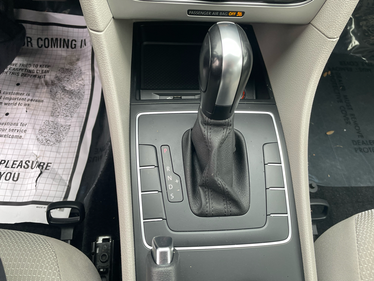 Volkswagen Passat 4dr Sdn 1.8T Auto S PZEV 2016