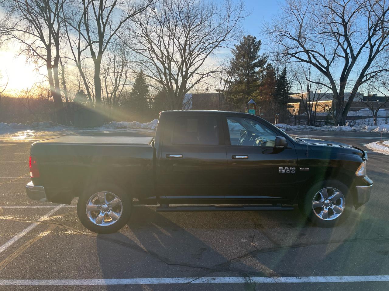 RAM 1500 4WD Crew Cab 140.5" Big Horn 2016