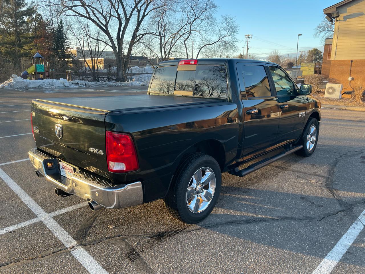 RAM 1500 4WD Crew Cab 140.5" Big Horn 2016