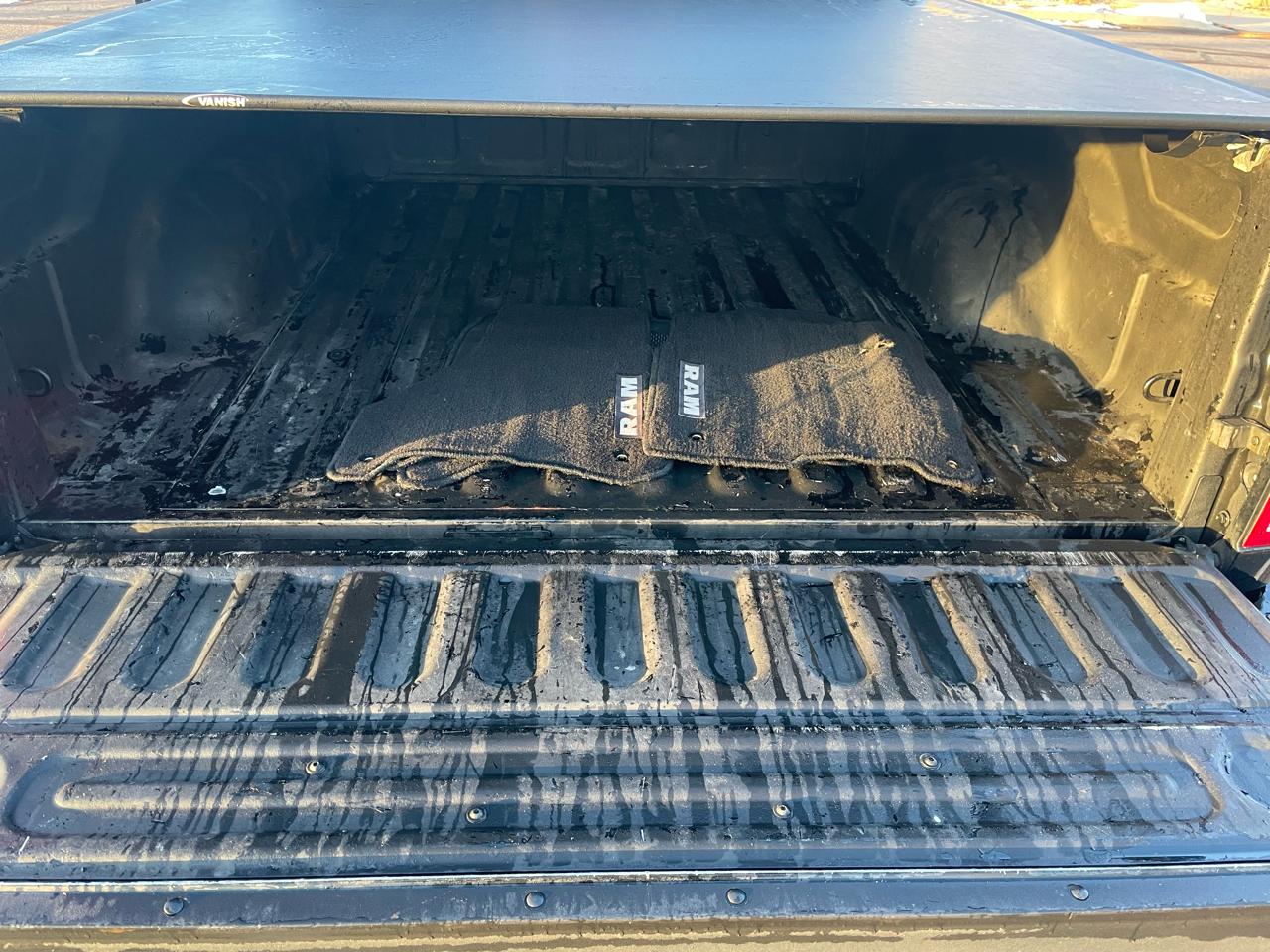 RAM 1500 4WD Crew Cab 140.5" Big Horn 2016