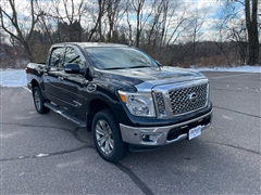 2017 Nissan Titan 
