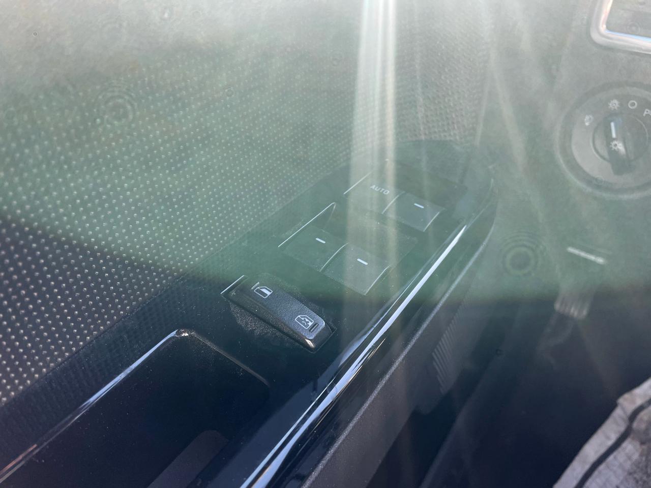 Ford Escape FWD 4dr Limited 2012