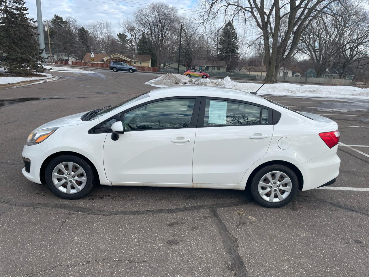 Kia Rio 4dr Sdn Auto LX 2016