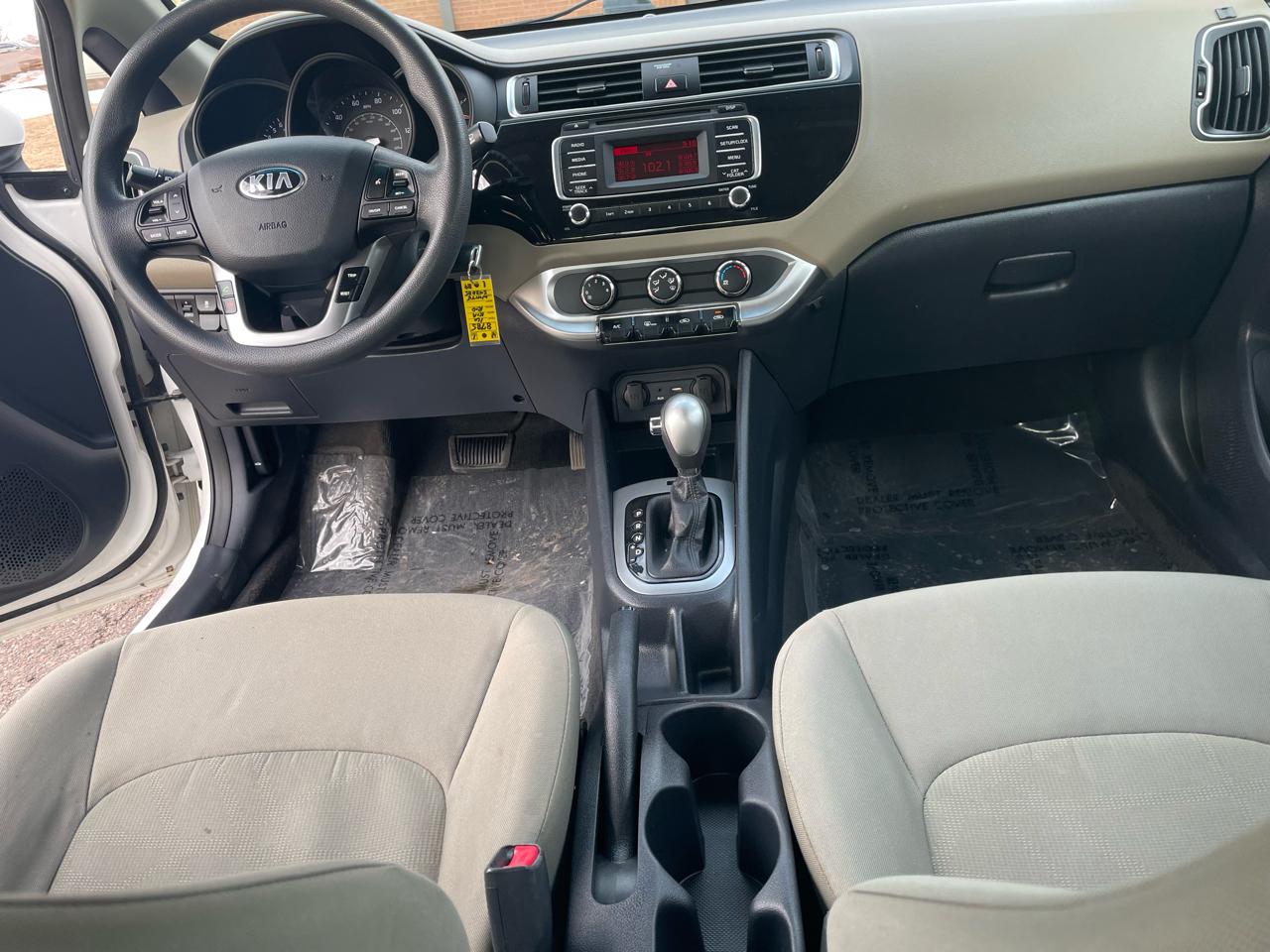 Kia Rio 4dr Sdn Auto LX 2016