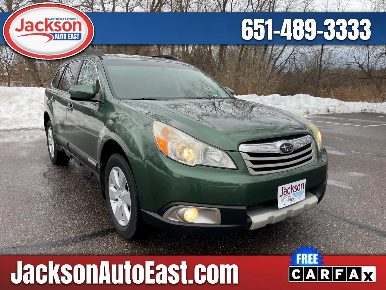 2010 Subaru Outback I Limited's photo