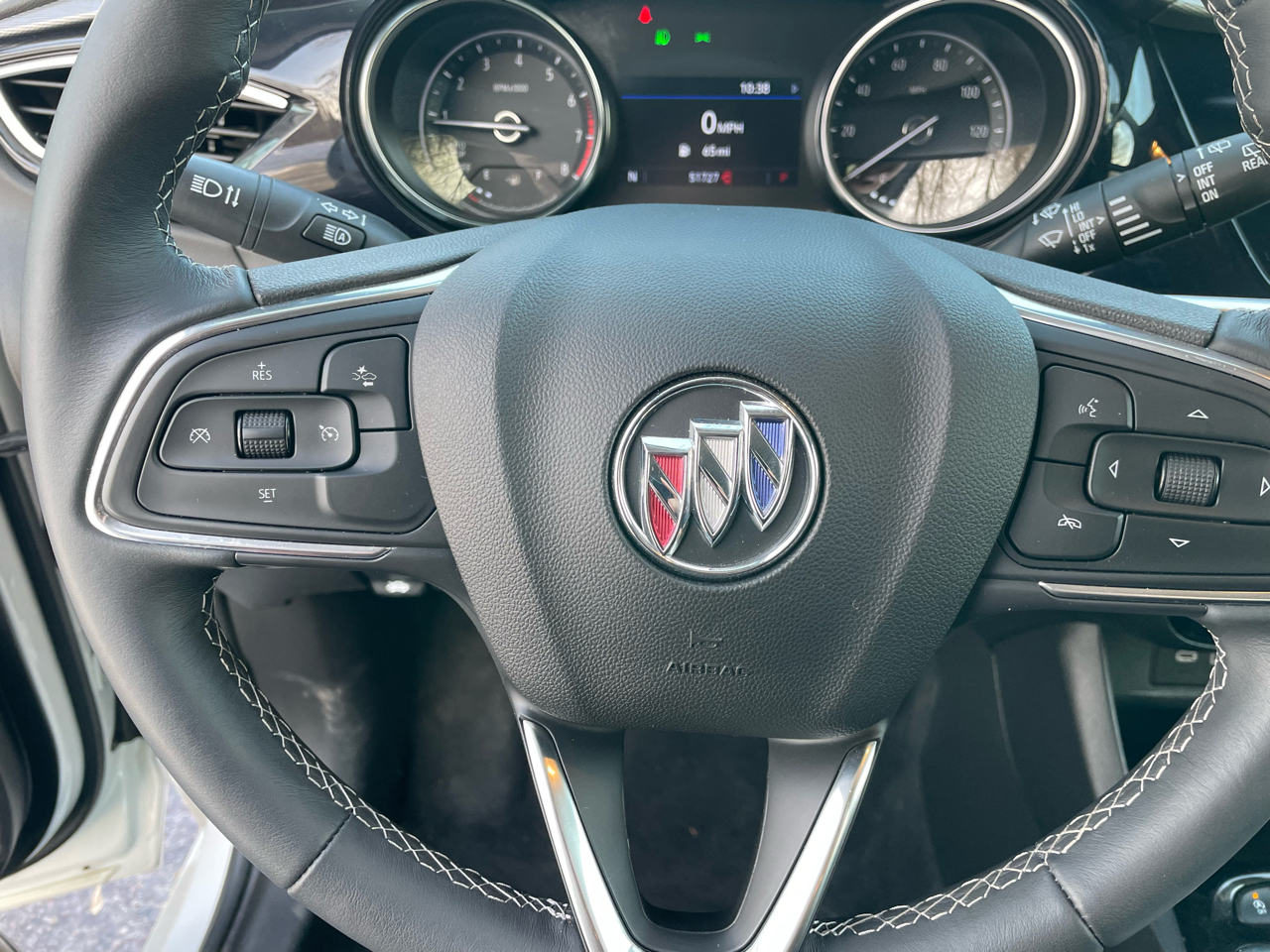 Buick Encore GX FWD 4dr Select 2023